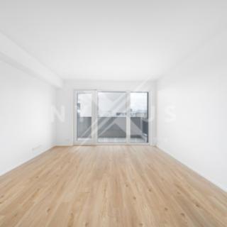 Pronájem bytu 2+kk 52 m² Praha