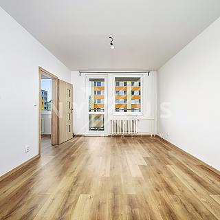 Pronájem pokoje 18 m² Praha Háje, Hekrova