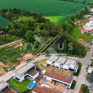Prodej stavební parcely 1217 m² Praha