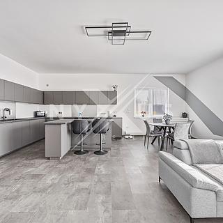 Pronájem rodinného domu 145 m² Krakovany