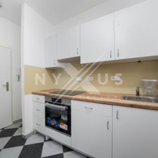 Pronájem bytu 2+kk 38 m² Praha