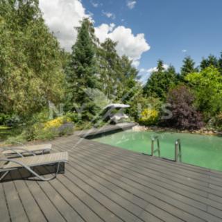 Prodej stavební parcely 1081 m² Mníšek pod Brdy