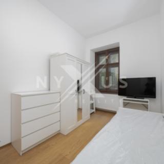Pronájem bytu 2+kk 38 m² Praha