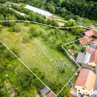 Prodej stavební parcely 8 074 m² Úsuší