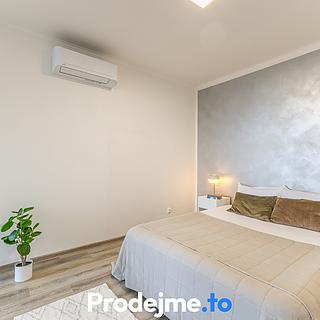 Pronájem bytu 2+kk 60 m² Znojmo, Kosmákova