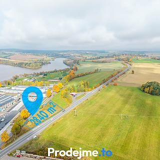 Prodej komerčního pozemku, 2840m²