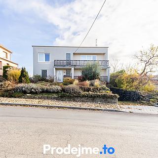 Prodej rodinného domu 260 m² Tvořihráz