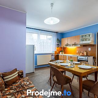 Prodej rodinného domu 108 m&sup2; Hevlín