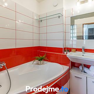 Prodej bytu 3+1 74 m² Znojmo Přímětice, Horníčkova