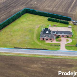 Prodej ostatního komerčního prostoru 824 m² Chvalovice