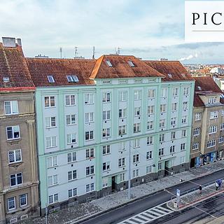 Pronájem bytu 2+kk 44 m² Plzeň