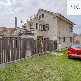 Prodej rodinného domu 171 m&sup2; Úžice