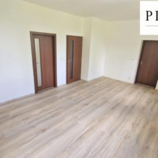 Prodej bytu 2+1 57 m² Karlovy Vary Hůrky, K Letišti