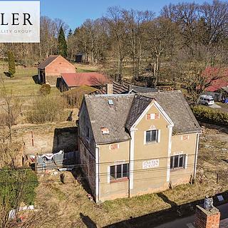 Prodej rodinného domu 140 m&sup2; Bezvěrov