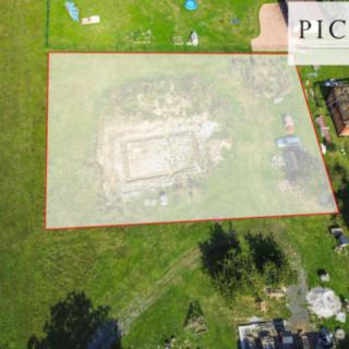 Prodej stavební parcely 2 053 m² Dražeň