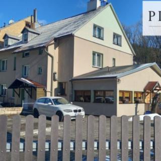 Prodej hotelu a penzionu 460 m² Ostrov Horní Žďár