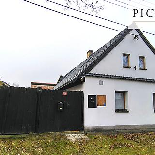Prodej rodinného domu 150 m² Oráčov