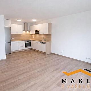 Pronájem bytu 2+kk 67 m² Jihlava, Okružní