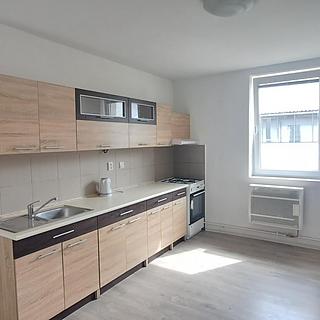 Pronájem bytu 2+1 Jihlava, Pávovská