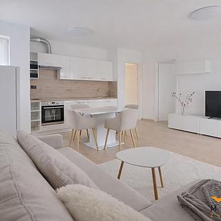 Pronájem bytu 2+kk 68 m² Jihlava Hruškové Dvory
