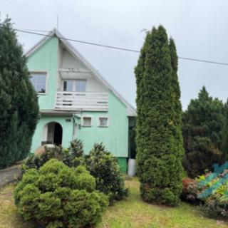 Prodej rodinného domu 200 m² Chlum