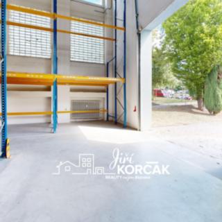 Pronájem skladu, 578m²