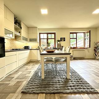 Prodej rodinného domu 350 m² Tachov, tř. Míru