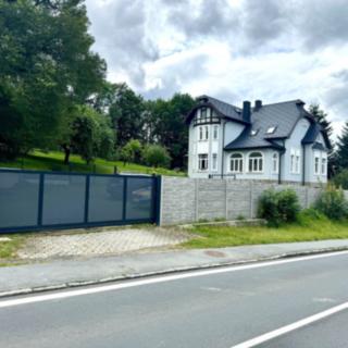 Prodej rodinného domu 260 m² Tachov