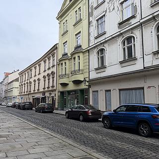 Prodej činžovního domu 1040 m&sup2; Plzeň