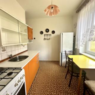 Pronájem bytu 2+1 57 m² Teplá, Školní
