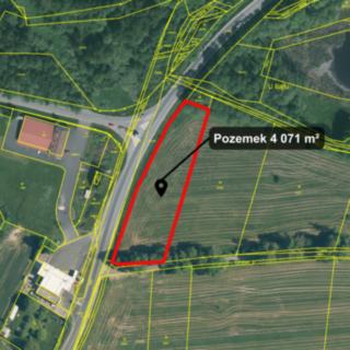 Prodej komerčního pozemku 4 071 m² Domažlice Havlovice