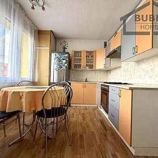 Prodej bytu 3+1 71 m² Tachov, Želivského