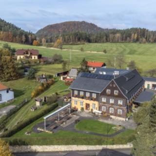 Prodej hotelu a penzionu 2 050 m² Jetřichovice