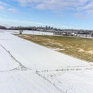 Prodej stavební parcely 5 240 m² Sázava