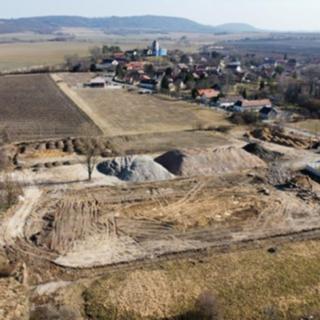 Prodej stavební parcely 16 701 m² Starkoč