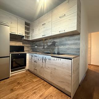 Pronájem bytu 2+1 55 m² Ostrava