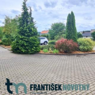 Pronájem bytu 2+kk 55 m² Lipůvka