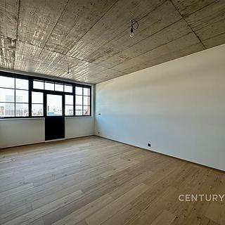 Prodej bytu 1+kk a garsoniéry 42 m² Praha Vysočany, Kolbenova