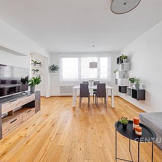 Prodej bytu 3+1 69 m² Praha Hlubočepy, Wassermannova