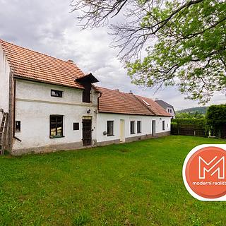 Prodej rodinného domu 256 m² Kryry Běsno