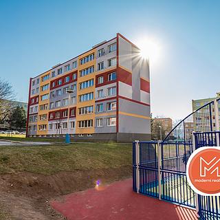 Pronájem bytu 3+1 56 m² Bílina