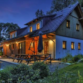 Prodej bytu 4+kk 104 m² České Petrovice