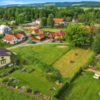 Prodej stavební parcely 977 m² Žichlínek
