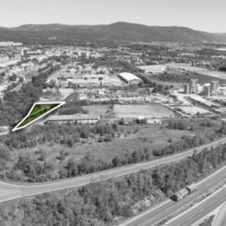 Prodej komerčního pozemku 2 782 m² Jirkov, Chomutovská
