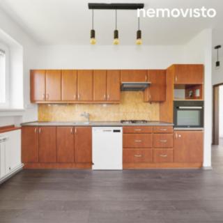 Prodej bytu 3+kk 83 m² Ostrava