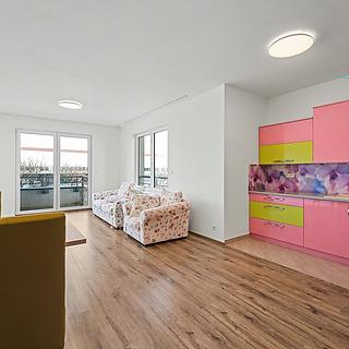 Pronájem bytu 3+kk 89 m&sup2; Praha