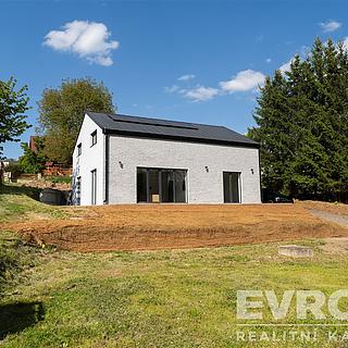 Prodej rodinného domu 230 m² Bystřice