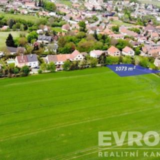 Prodej stavební parcely 1 073 m² Okrouhlo