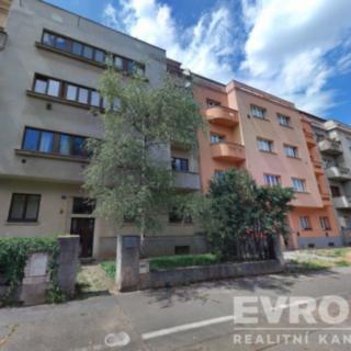 Pronájem bytu 1+kk, garsoniery 25 m² Praha