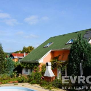 Prodej rodinného domu 260 m² Nižbor Stradonice